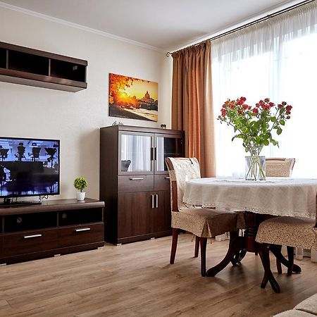 City Center Lux Family Apartment Vinița Exterior foto